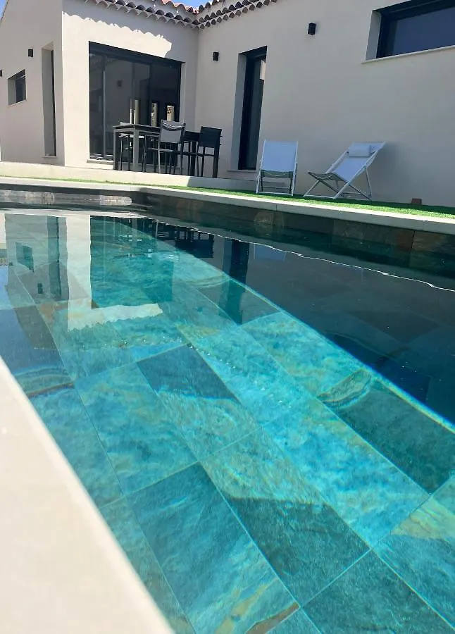 Villa Les Vieux Chenes Vacqueyras Holiday home